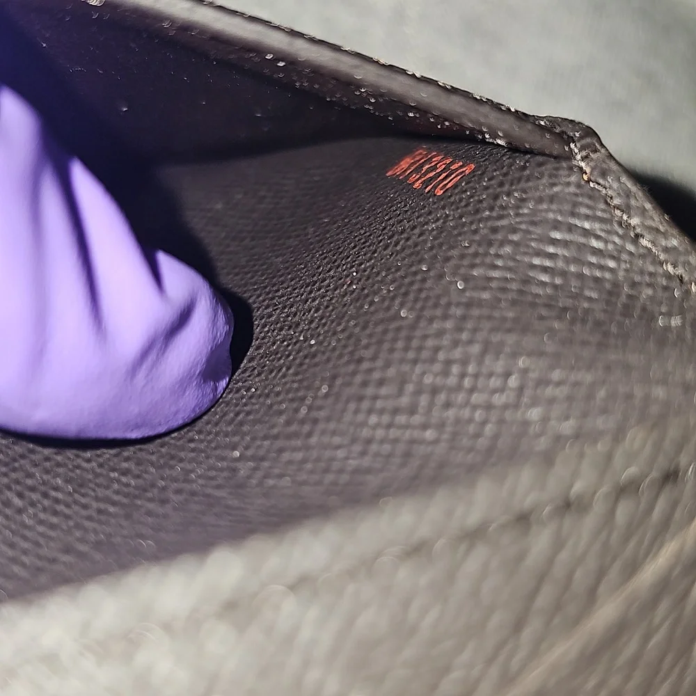 AUTHENTIC Louis Vuitton Pocket Organizer in Damier Ebene - Picture 10 of 12